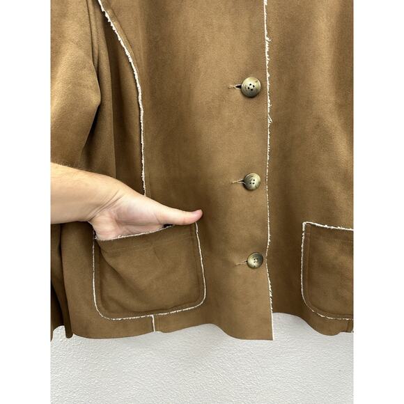 L.L. Bean Womens Jacket Size XL Petite Faux Suede Brown Button Up Sherpa Lined - Picture 6 of 15